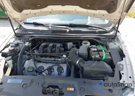 2011 Ford Taurus Limited z USA, uszkodzony, nr VIN 1FAHP2FW0BG127224